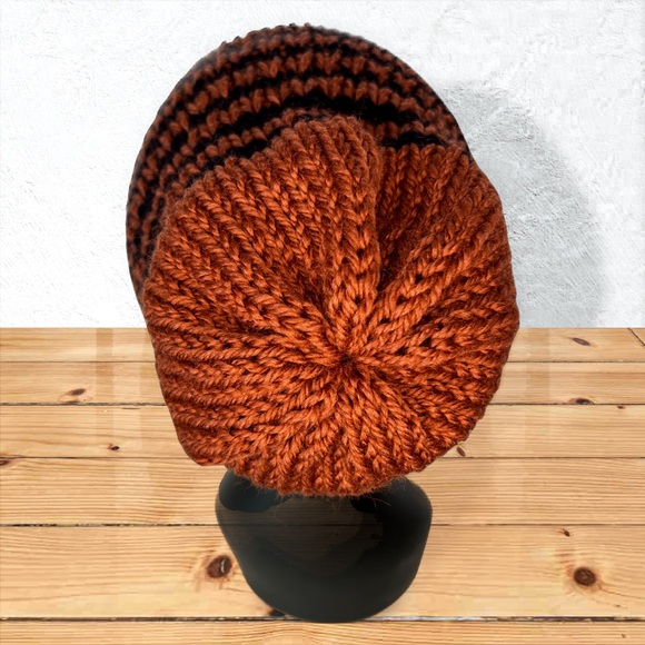 Handmade Knit Off-The-Yak Beanie Unisex Wool Yak Blend Deep Orange w/ Navy Blue - Picture 6 of 10